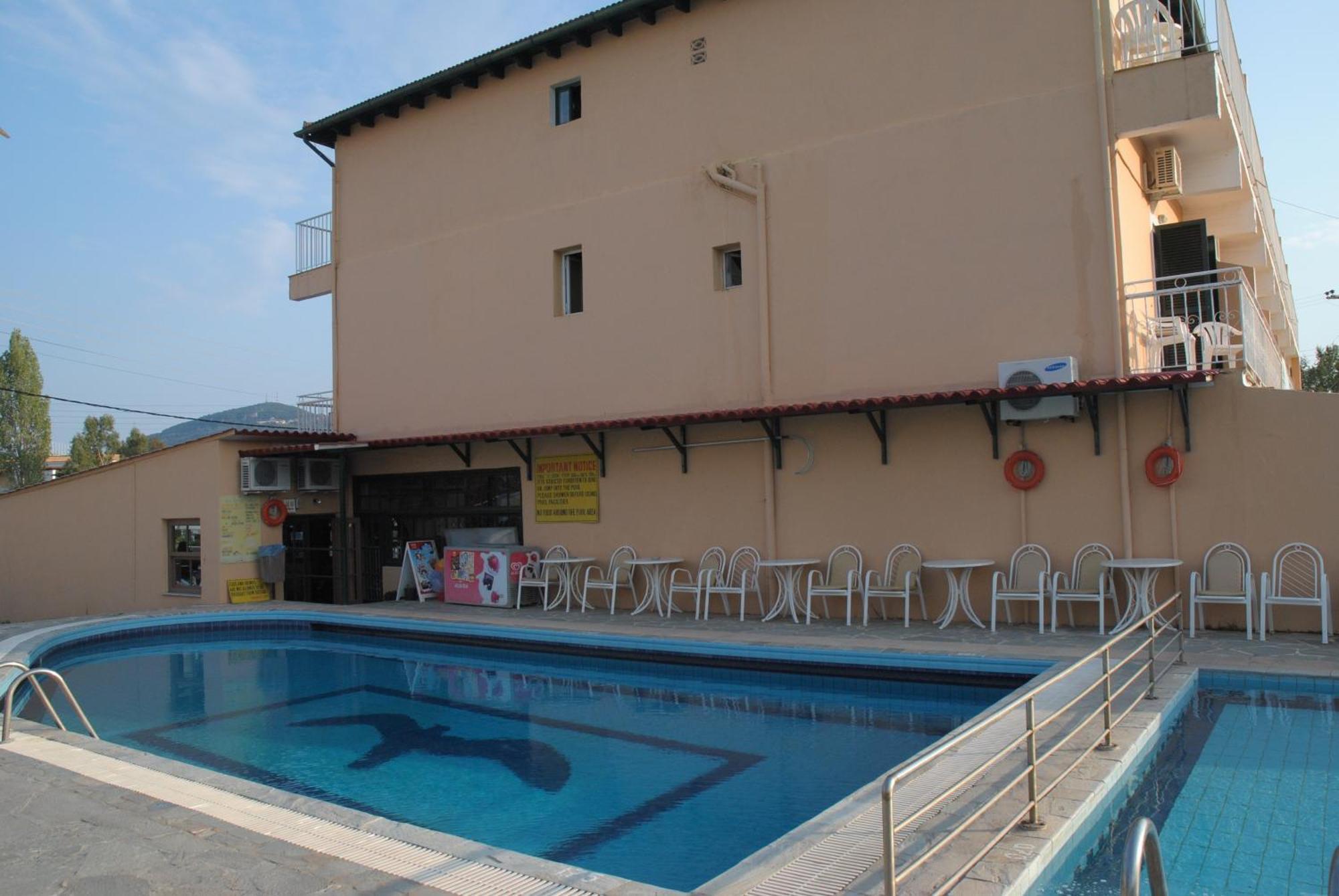 Seabird Hotel Moraítika Kültér fotó