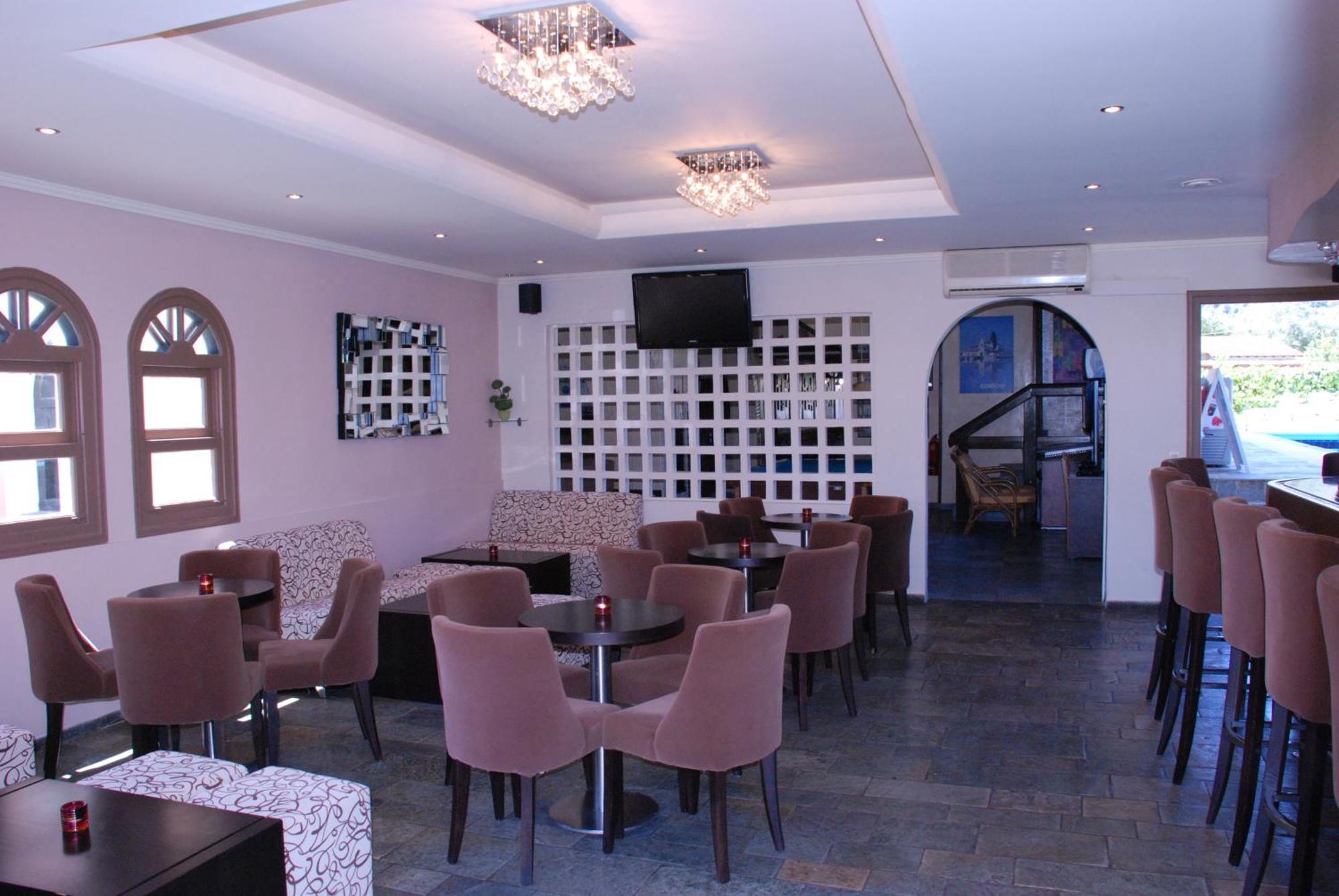 Seabird Hotel Moraítika Kültér fotó