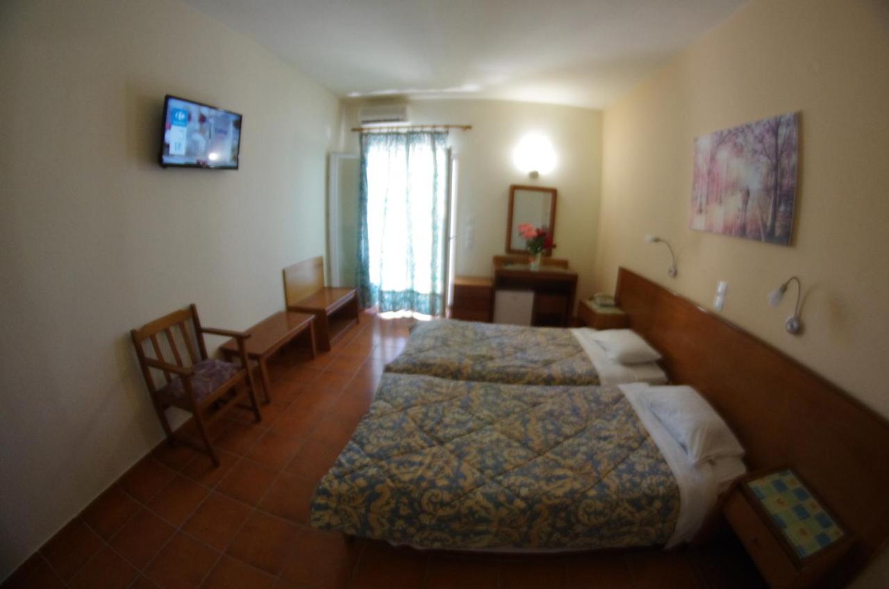 Seabird Hotel Moraítika Kültér fotó