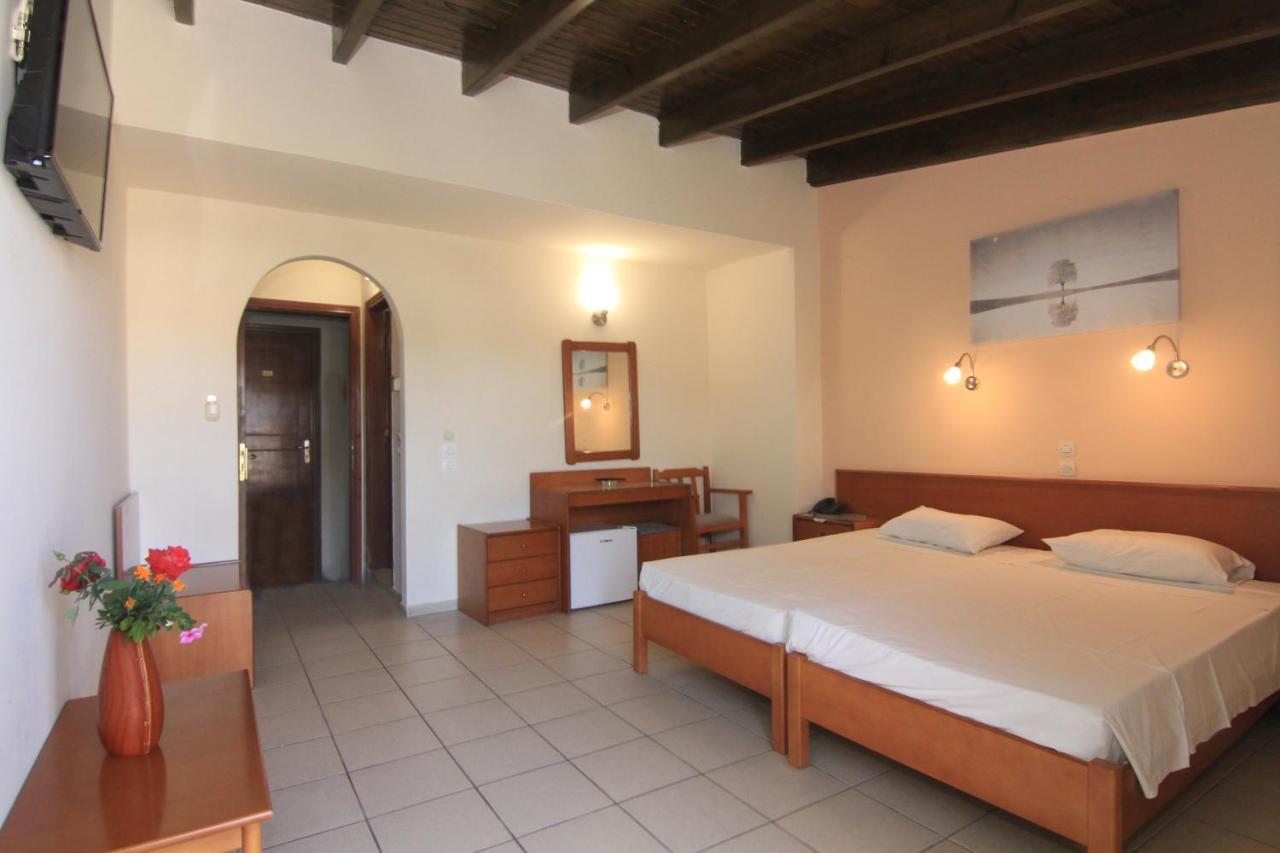 Seabird Hotel Moraítika Kültér fotó